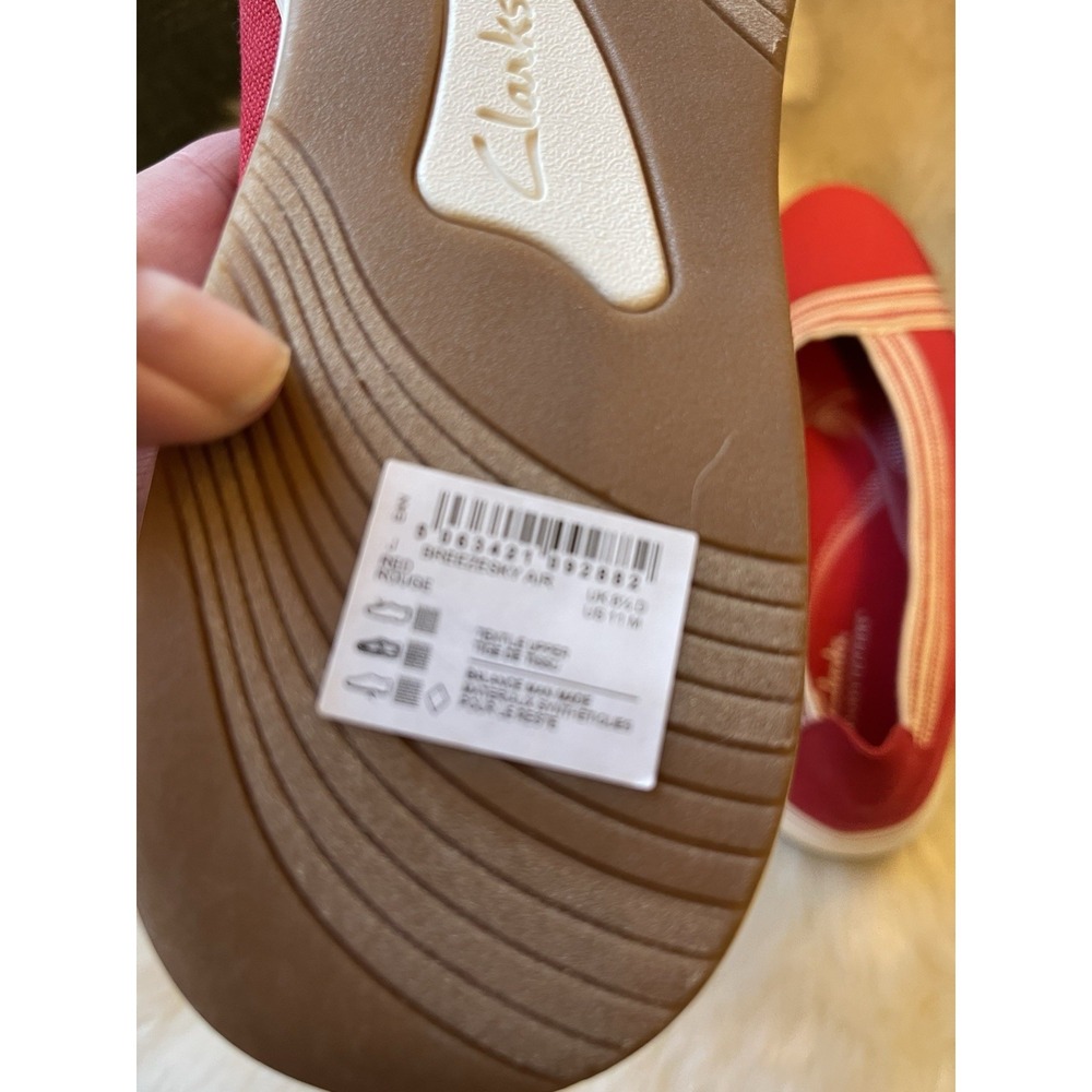 Clarks Cloudsteppers Red & White BreezeSky Air Women's Slip On 11 NWOB - Picture 10 of 11